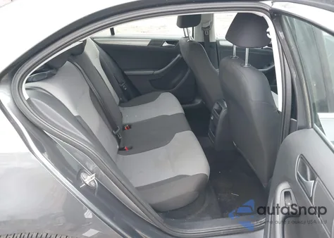 2017 Volkswagen Jetta 1.4T S z USA, uszkodzony, nr VIN 3VW2B7AJ6HM360463